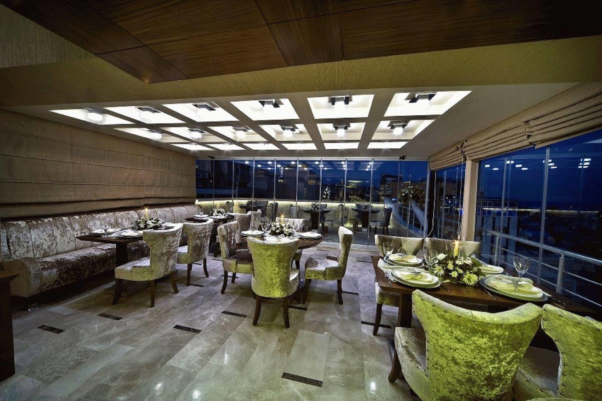 Q Hotel Laleli Istambul Extérieur photo