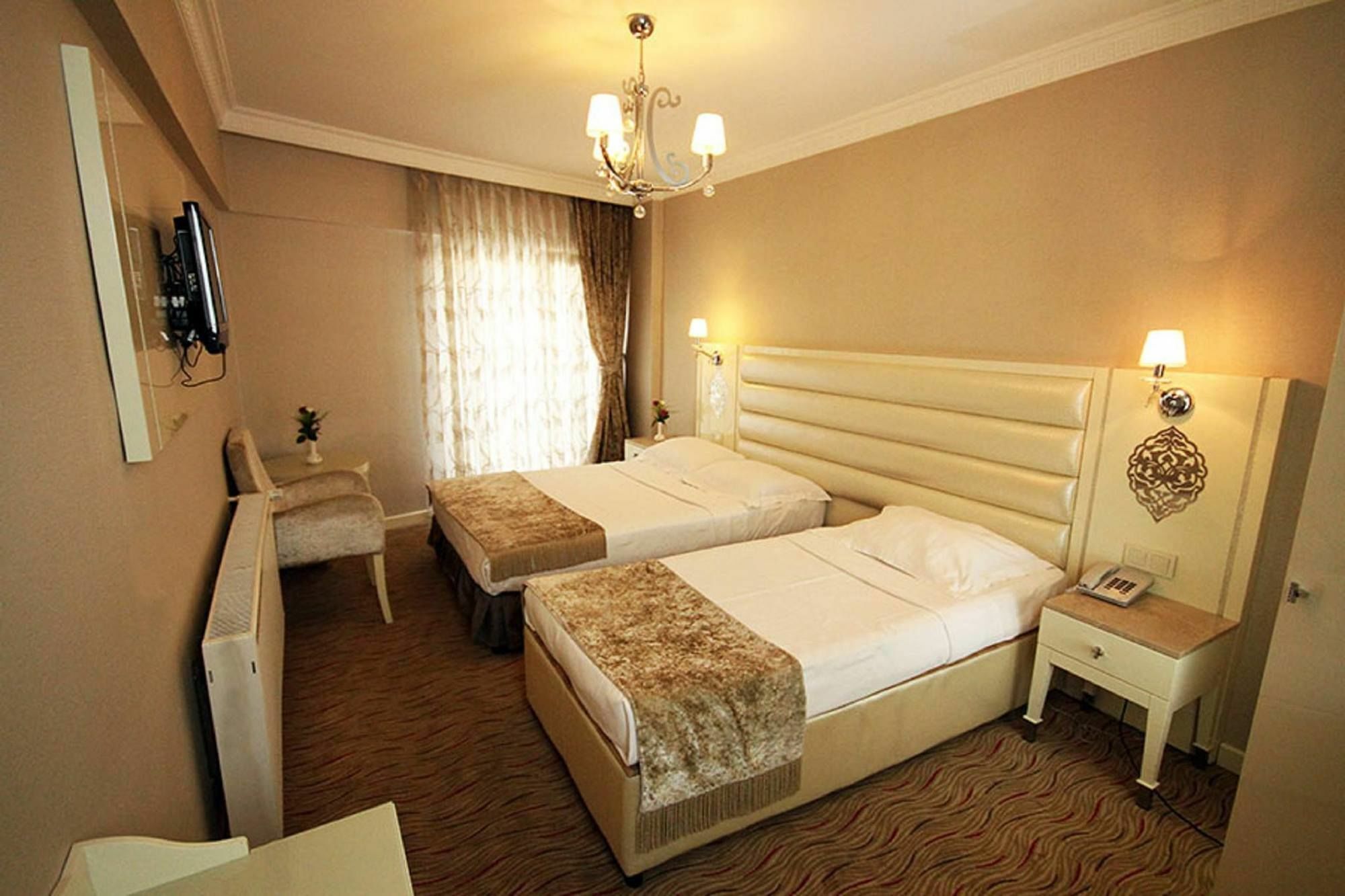 Q Hotel Laleli Istambul Extérieur photo